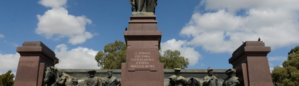 El monumento mutilado: con figuras sin cabeza ni brazos, sufre el abandono en la Costanera Sur