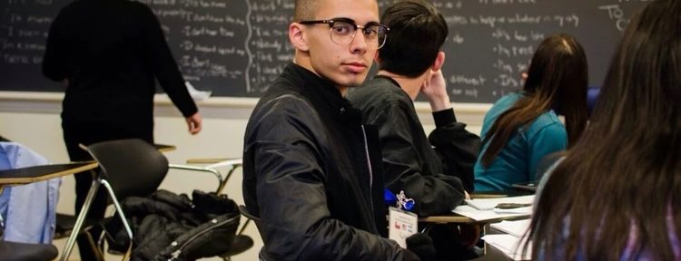 Quién es el programador argentino de 18 años que representará al país en Silicon Valley