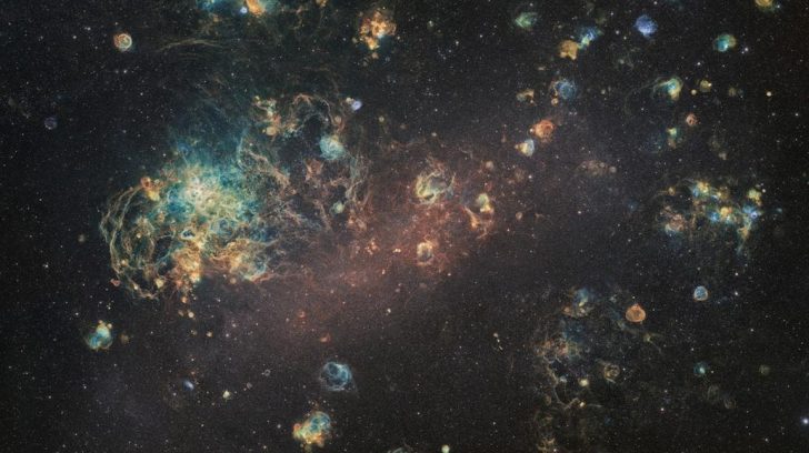 Así se ve la Gran Nube de Magallanes retratada en una imagen de 240 ...