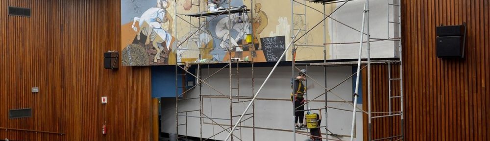 A los 86 años, terminó desde España un mural que la dictadura de Onganía frustró