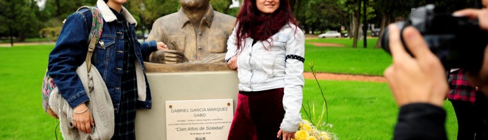 La ciudad de Buenos Aires sumó un homenaje clave: García Márquez ya tiene un busto en el Rosedal