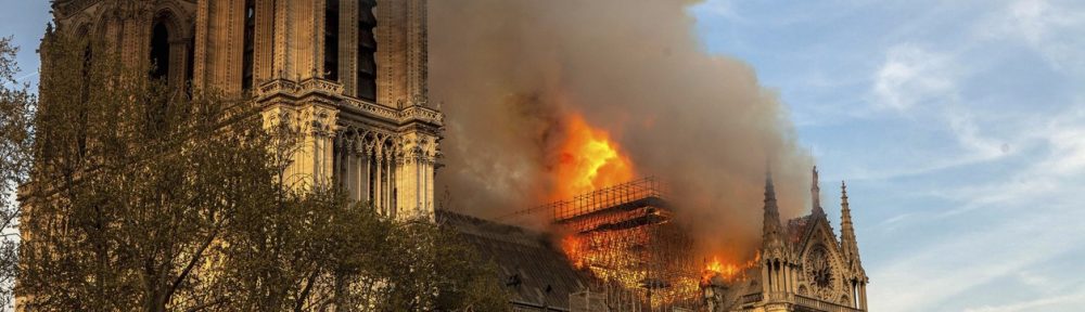 Polémica en Francia por la reconstrucción de Notre Dame: cómo y quién la hace