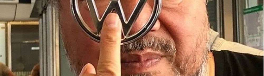 El artista Ai Weiwei, indignado con Volkswagen: usaron su obra para un aviso