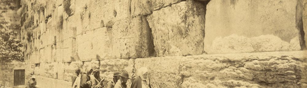 Israel exhibe las primeras fotos de la historia, tomadas en Tierra Santa en el siglo XIX