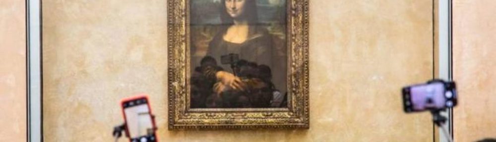 La Gioconda volvió renovada a su sala habitual en el Louvre