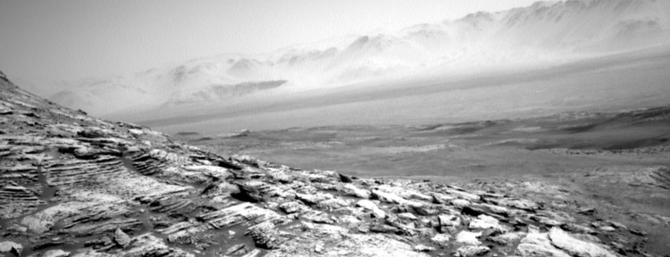 El “misterioso” paisaje que capturó Curiosity, el robot de la NASA que busca evidencias de vida en Marte