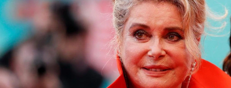 La mítica actriz Catherine Deneuve se encuentra internada tras sufrir un accidente cerebrovascular