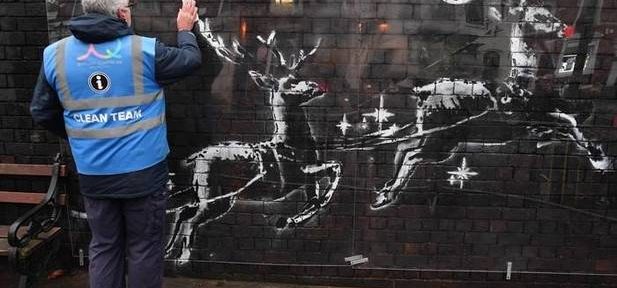 Banksy denuncia la situación de los sintecho en Navidad con un nuevo mural