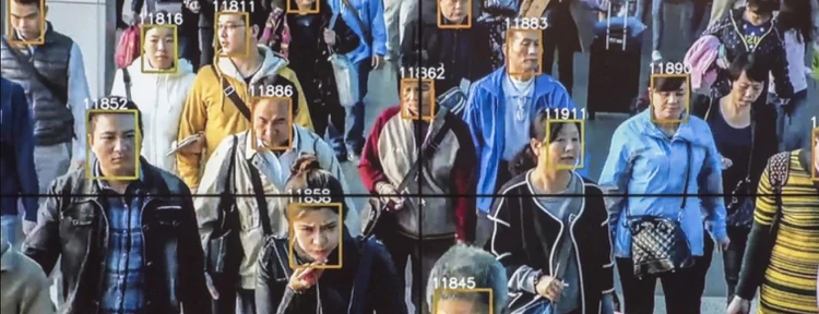 China obliga a escanear su rostro a los usuarios de nuevos teléfonos móviles