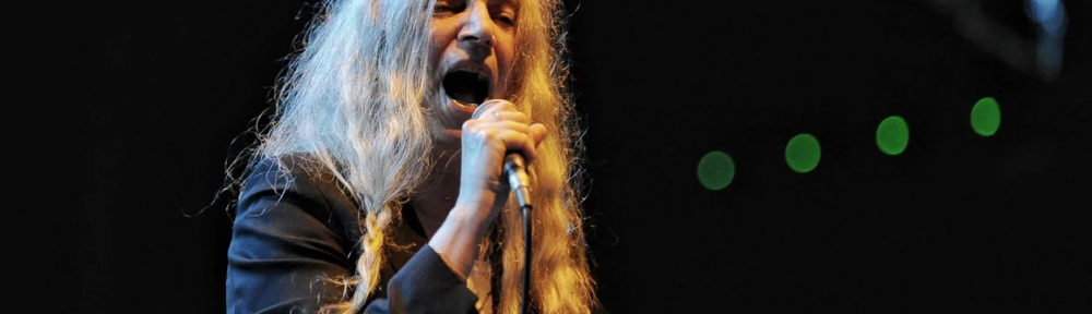 Una escritora en la cresta de la ola: El elogio de Patti Smith a la argentina Mariana Enriquez en Instagram