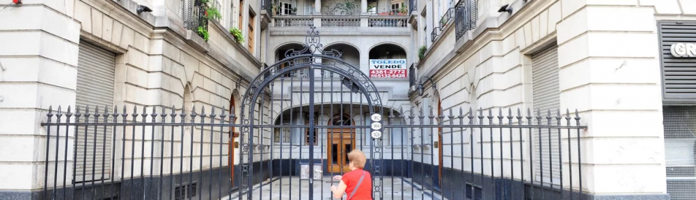 Entre Ríos, la avenida porteña con alma de barrio y joyitas de reina