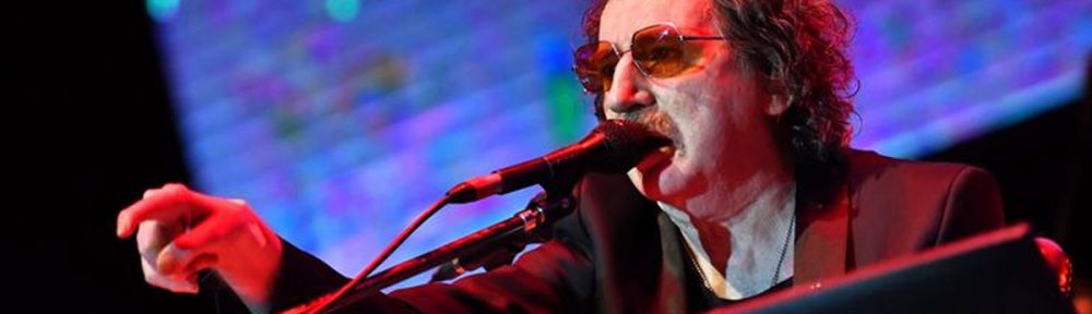 Charly García se bajó del Cosquín Rock por un traumatismo de cadera