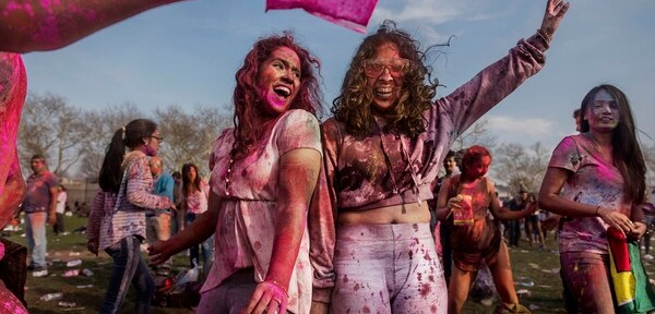 Fue inaugurada “Women: poder femenino en foco”, la impresionante colección de National Geographic con lo mejor de su archivo histórico sobre las mujeres