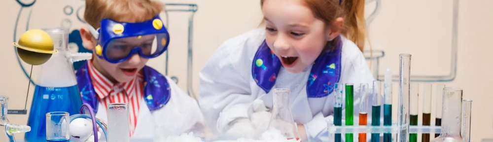 Transformá tu casa en un “laboratorio”: experimentos para niños científicos