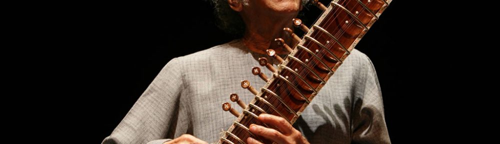 Paul McCartney recordó a Ravi Shankar al cumplirse 100 años de su nacimiento