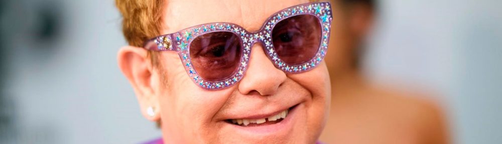 Elton John fue el músico mejor pago del mundo en el último año