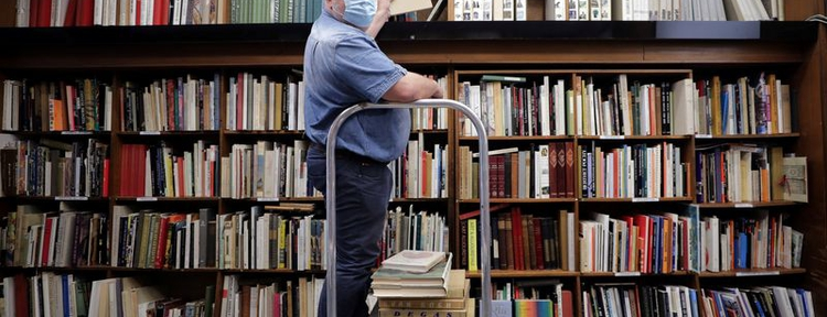 Delivery de libros, el “caballito de batalla” de las librerías durante la pandemia