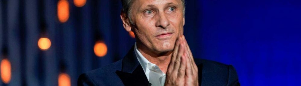 Viggo Mortensen fue reconocido por su trayectoria y se estrena como director en San Sebastián