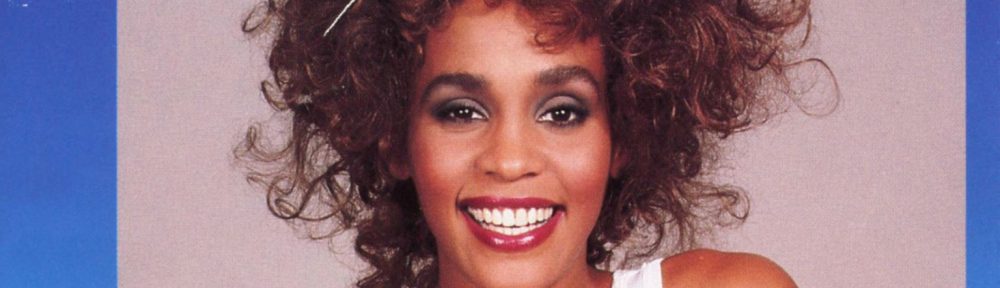Whitney Houston se convirtió en la primera artista negra de la historia con tres discos de diamante