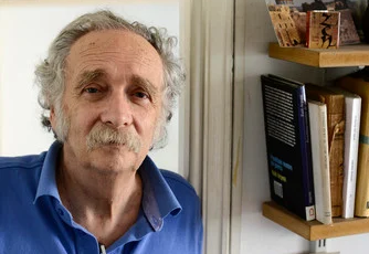 Murió en Barcelona el poeta argentino Alberto Szpunberg