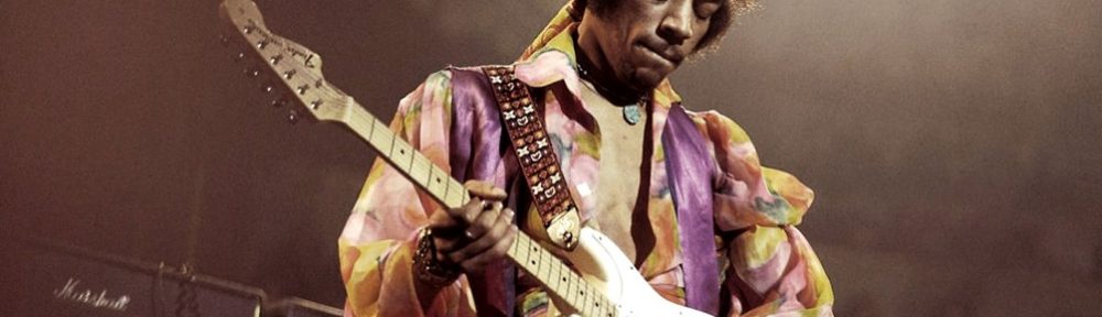 Jimi Hendrix hubiera cumplido 78 años. Lanzaron un disco y un video documental de una actuación en un volcán en Hawaii
