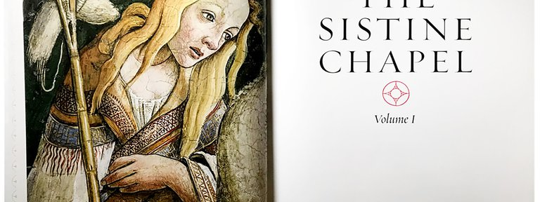 El libro de 22.000 dólares que muestra a la Capilla Sixtina tal como la vió Miguel Ángel