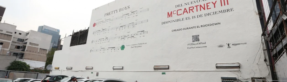 Paul McCartney se reinventa: escribió en un paredón de México la partitura de una nueva canción