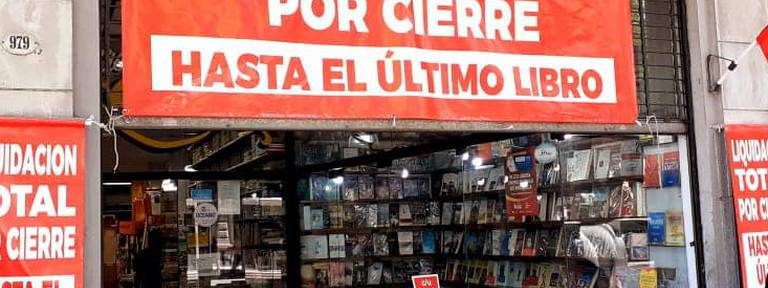 Cierra la Librería de las Luces