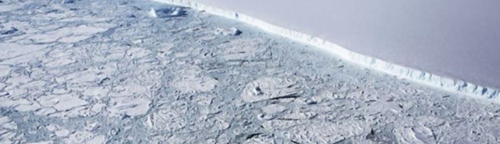 Cómo es el iceberg más grande del mundo y por qué preocupa a los científicos