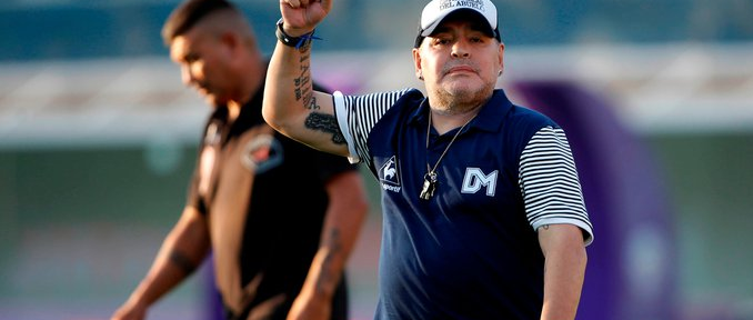 “¿Qué mató a Maradona?”: lanzarán un nuevo documental tras el fallecimiento del ídolo argentino