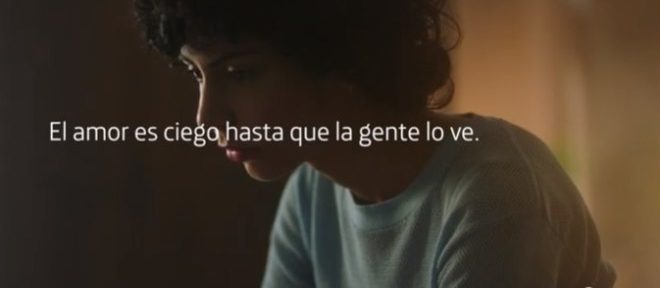 Movistar lanza la campaña «Amor ciego» para generar conciencia sobre la difusión de imágenes íntimas en la web