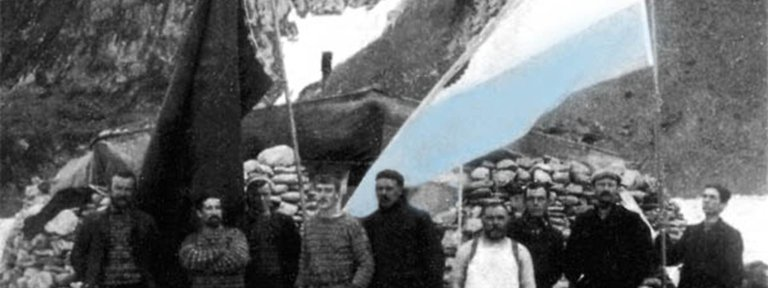 117 años en la Antártida: la hazaña del primer grupo de argentinos que vivió en el continente blanco