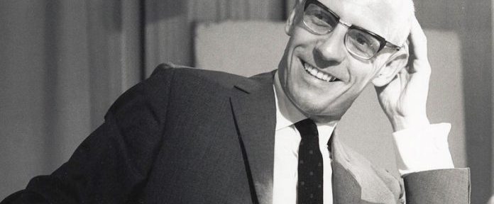 Michel Foucault fue acusado por Guy Sorman de abusar sexualmente de niños en Túnez