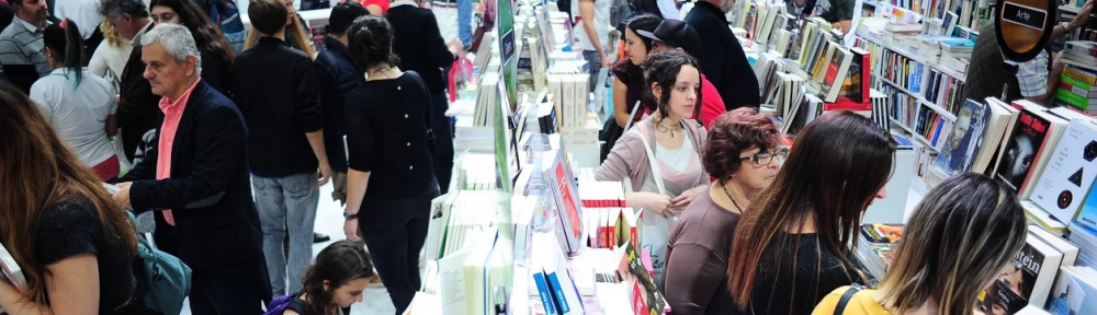 Planes para que la Feria del Libro vuelva en 2021, dividida en dos partes: la primera sería en abril