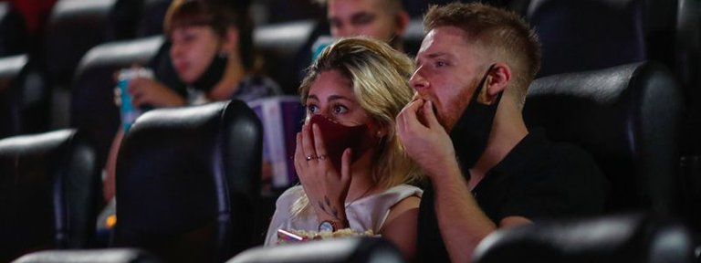 Reabrieron los cines: tras 11 meses de cierre e inflación, cuánto hay que pagar para ir a ver una película