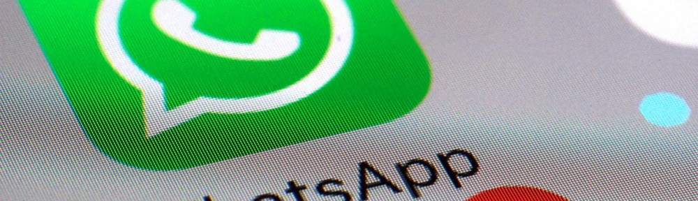 Cómo saber si leyeron tus mensajes de WhatsApp aunque no haya tilde azul