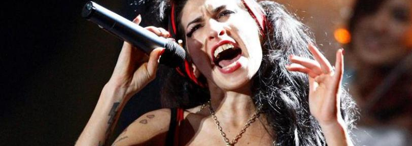 La familia de Amy Winehouse pone a la venta toda su ropa