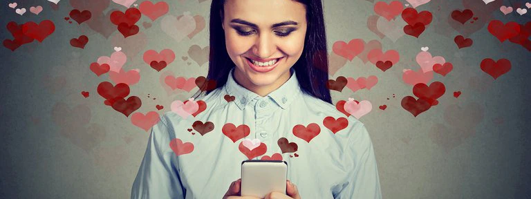 Amor y redes sociales: exhibición, cosificación y celos