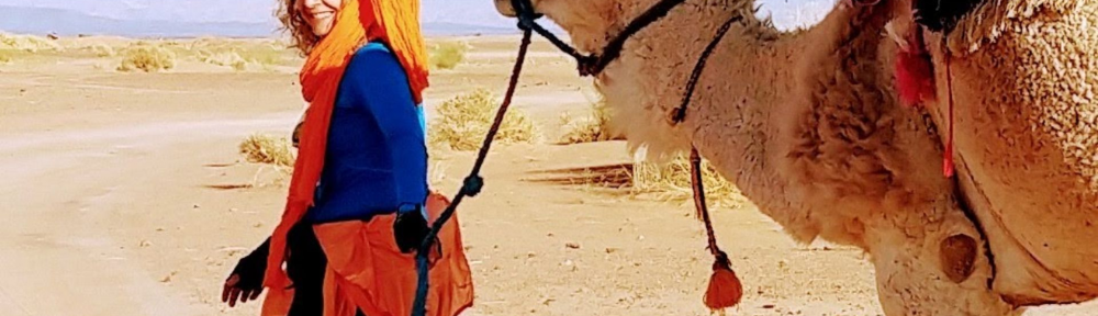 A los 50 y sola: la fascinante historia de la argentina que llegó al Sahara en bicicleta