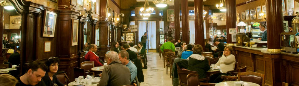Día de los Cafés de Buenos Aires: los favoritos de Gardel, Borges y el Che y el mapa para recorrerlos
