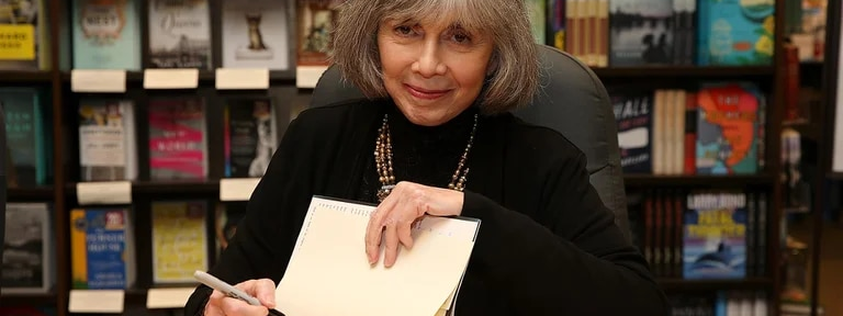 Falleció Anne Rice, la autora de “Entrevista con el vampiro”