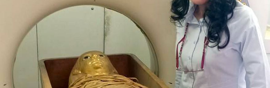 Una momia de 3000 años fue “desenvuelta” por primera vez: las impactantes imágenes de su interior