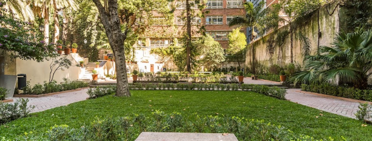 Los Museos BA prestan sus jardines a docentes y artistas