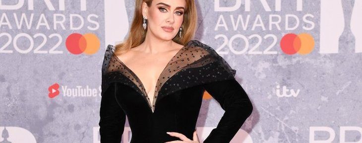 Adele arrasó con los BRIT Awards: ganó Artista, Disco y Canción del Año