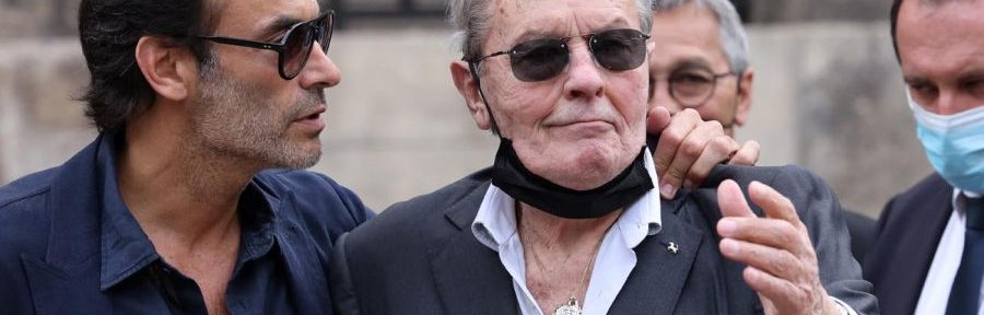 Alain Delon le pidió a su familia terminar con su vida a través de un suicidio asistido