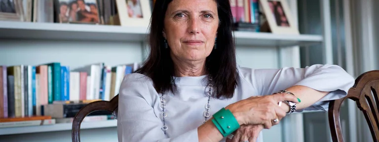 Claudia Piñeiro fue elegida finalista del International Booker Prize con «Elena sabe»