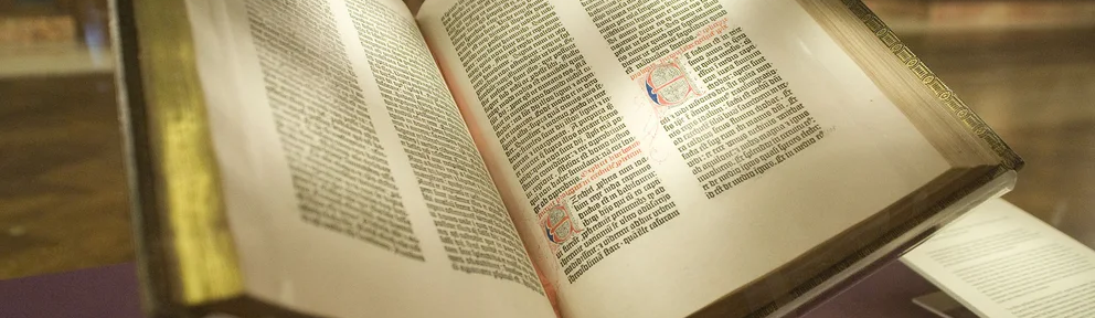 La Biblia sigue siendo el libro más vendido del mundo: en 2021 superó los 100 millones de ejemplares en 100 países y 23 idiomas