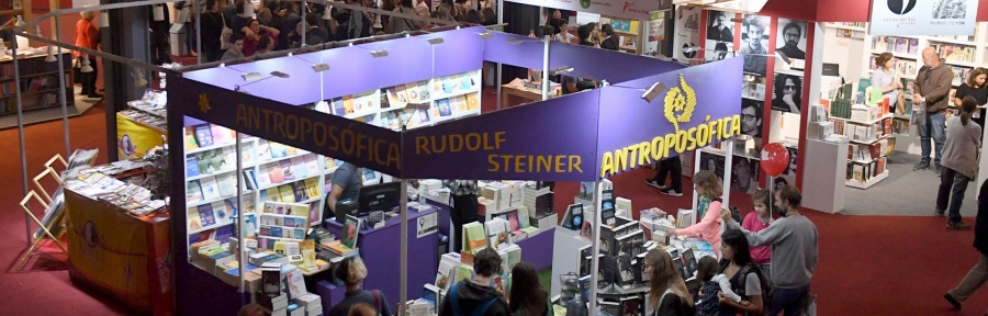 Tras dos años de ausencia, las editoriales celebran el regreso de la Feria del Libro