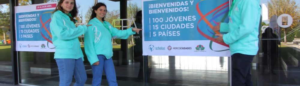 Esteban Echeverría recibió a 100 jóvenes que participarán de «Scholas Ciudadanía Mercociudades 2022»