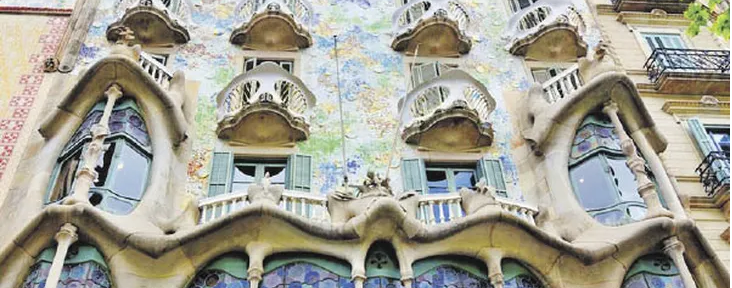 Una fachada de Gaudí es el primer sitio patrimonial transformado en NFT